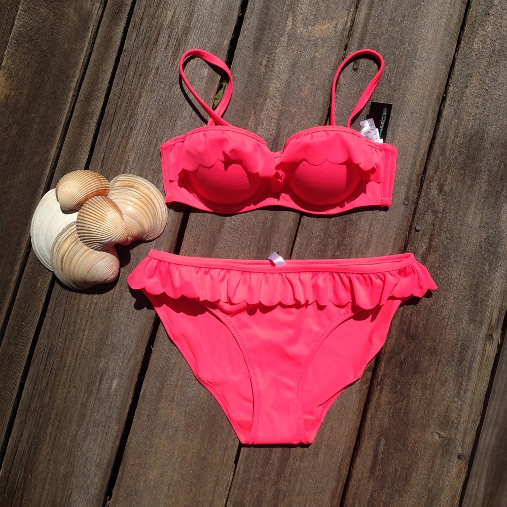 Cute scalloped ruffle bikini top and bottom